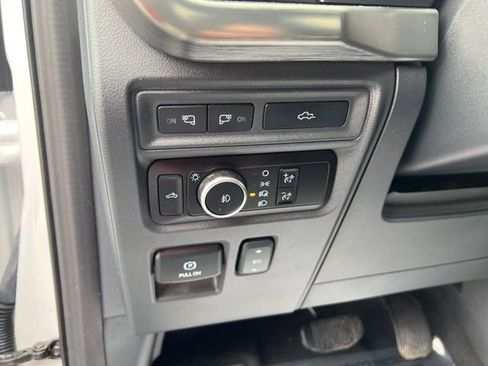 Used 2023 Ford F150 Lariat w/ Equipment Group 502A High AWD/4WD image 16