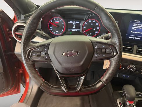 Used 2024 Chevrolet Trax RS w/ Driver Confidence Package FWD image 15