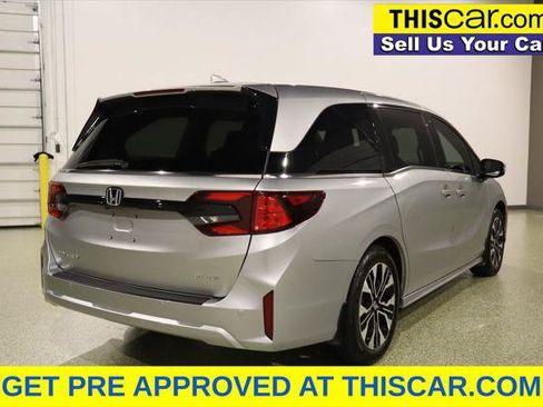 Used 2025 Honda Odyssey Elite image 7
