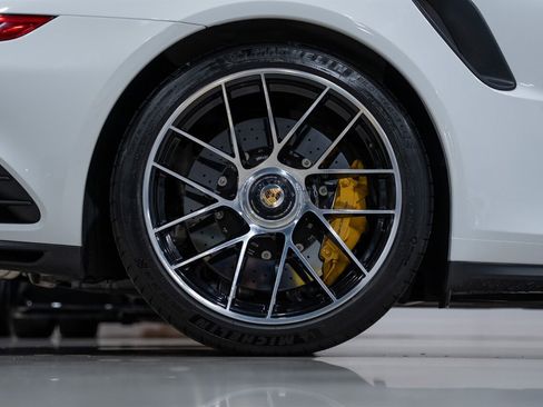 Used 2017 Porsche 911 Turbo S image 43