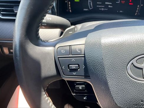 Used 2025 Toyota Camry SE FWD image 22