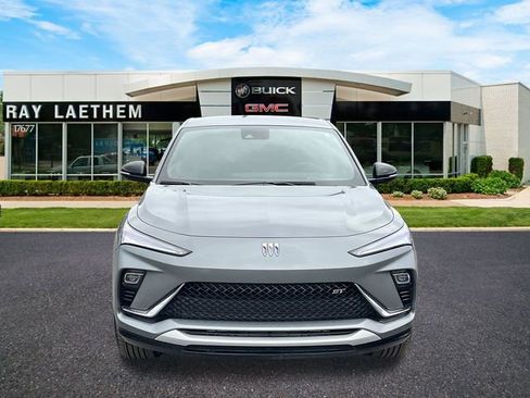 Used 2025 Buick Envista Sport Touring w/ Convenience I Package image 8