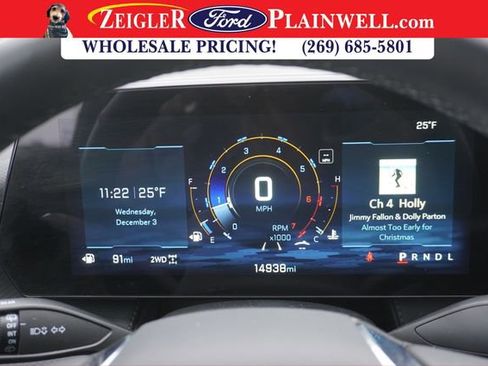Used 2025 Chevrolet Equinox LT image 19