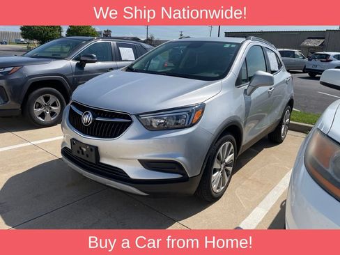 Used 2020 Buick Encore Preferred FWD image 2