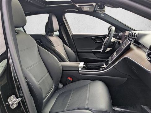 Used 2025 Mercedes-Benz C 300 4MATIC Sedan image 23