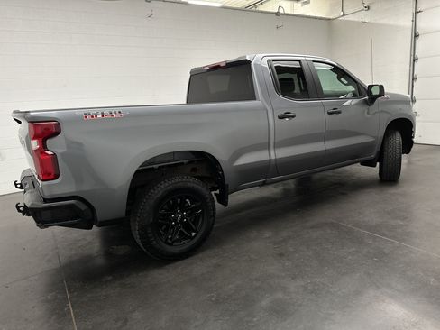 Used 2019 Chevrolet Silverado 1500 Custom Trail Boss w/ Custom Convenience Package AWD/4WD image 9