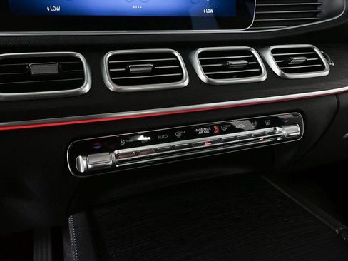 Certified 2025 Mercedes-Benz GLE 450e 4MATIC image 15