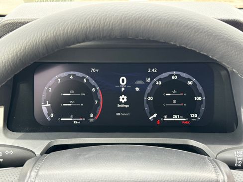 New 2025 Toyota Tacoma TRD Off-Road image 32