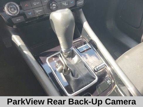 Used 2024 Jeep Compass Limited AWD/4WD image 6