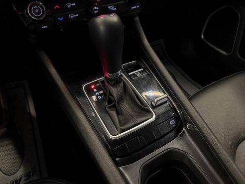 Used 2024 Jeep Compass Latitude image 15