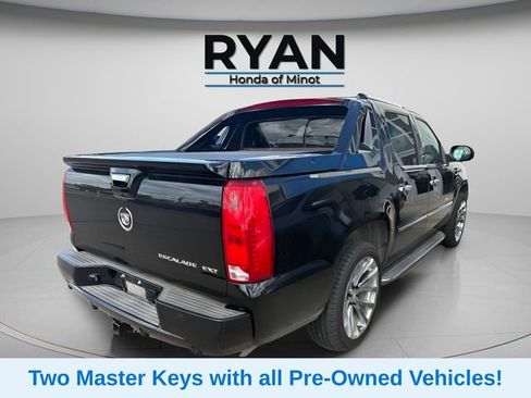 Used 2007 Cadillac Escalade EXT w/ Information Package AWD/4WD image 5
