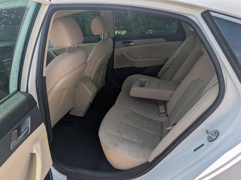 Used 2019 Hyundai Sonata SE FWD image 5