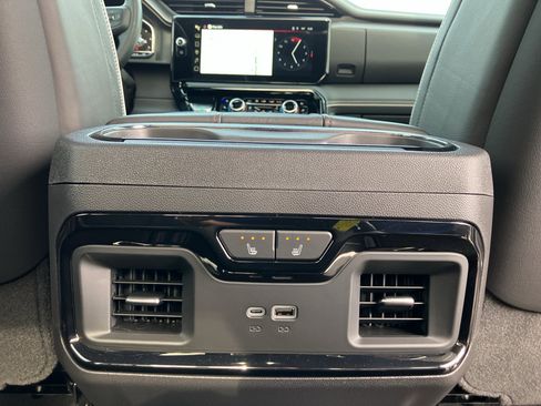 Used 2025 GMC Sierra 1500 AT4X AWD/4WD image 37