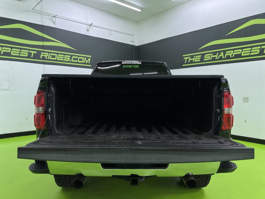 Used 2015 GMC Sierra 1500 SLT w/ SLT Crew Cab Value Package AWD/4WD image 9