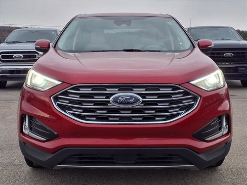 Certified 2024 Ford Edge Titanium image 2