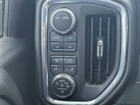 Used 2021 GMC Sierra 3500 Denali w/ Denali Ultimate Package AWD/4WD image 22