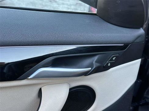 Used 2022 BMW X2 xDrive28i w/ M Sport X Package image 14