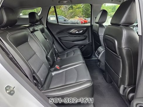 Used 2024 GMC Terrain SLT AWD/4WD image 19