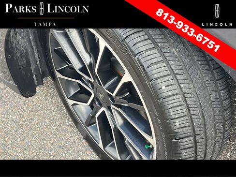 Used 2017 Ford Taurus SEL w/ Equipment Group 201A FWD image 33
