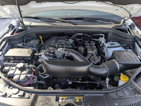 Used 2025 Dodge Durango GT image 43