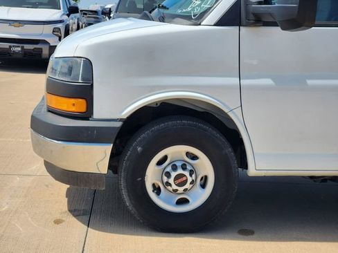 New 2025 GMC Savana 3500 w/ Power Convenience Package RWD image 9