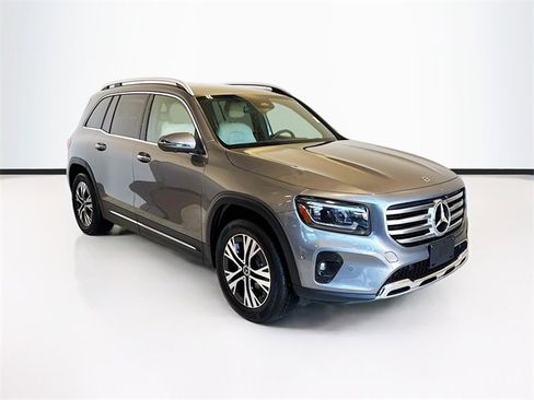 Certified 2025 Mercedes-Benz GLB 250 4MATIC image 3