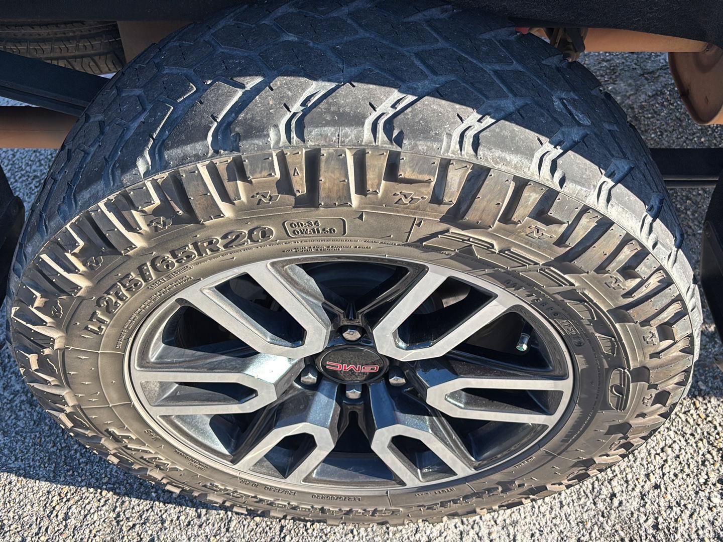 Used 2021 GMC Sierra 1500 AT4 w/ AT4 Preferred Package AWD/4WD image 10
