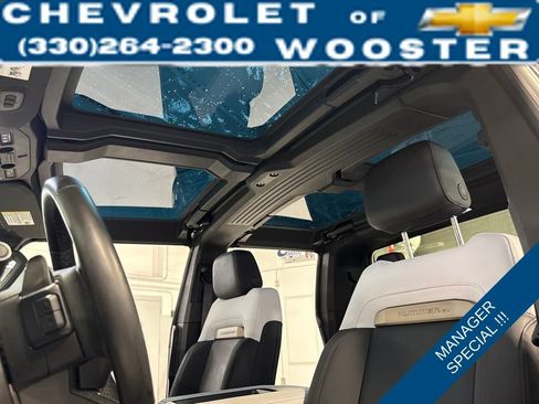 Used 2024 GMC Hummer EV 3X image 28