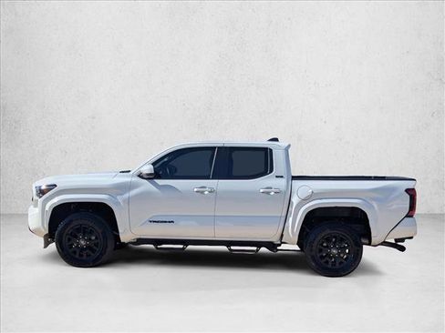Certified 2025 Toyota Tacoma SR5 image 8