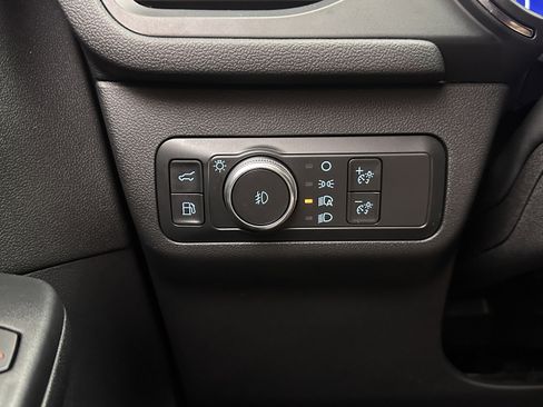 Used 2022 Ford Escape Titanium image 25