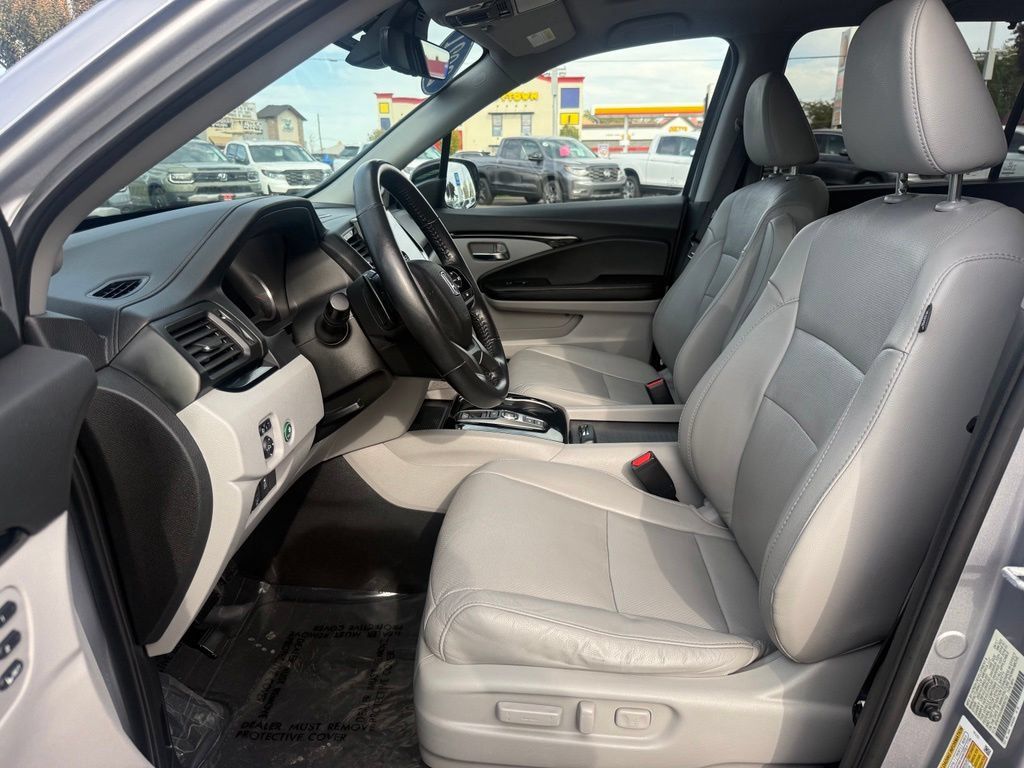 Used 2021 Honda Pilot Elite image 45