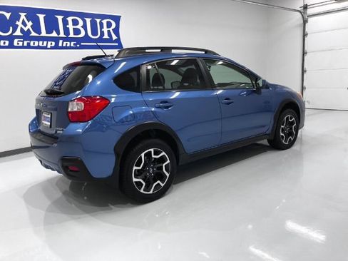 Used 2017 Subaru Crosstrek 2.0i Premium w/ Popular Package #1 AWD/4WD image 21