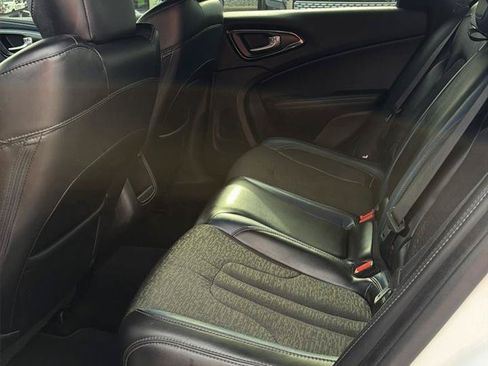 Used 2016 Chrysler 200 S w/ Navigation & Sound Group I FWD image 6