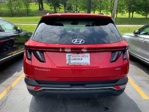 Used 2023 Hyundai Tucson SEL w/ Convenience Package AWD/4WD image 3