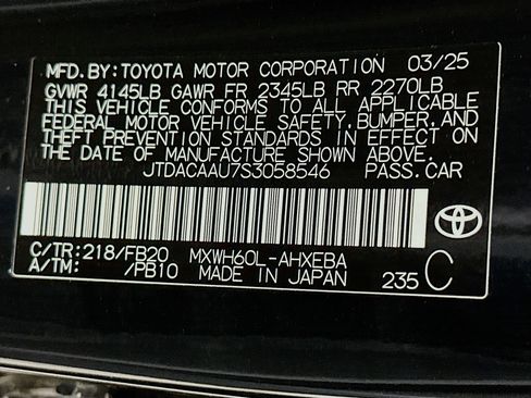 Used 2025 Toyota Prius LE image 12