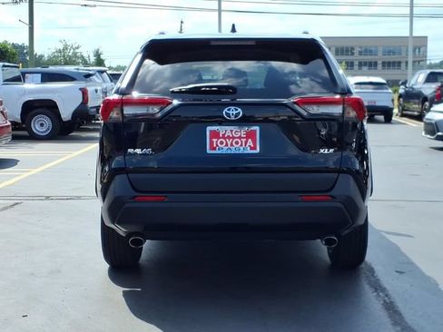 Certified 2024 Toyota RAV4 XLE FWD image 5