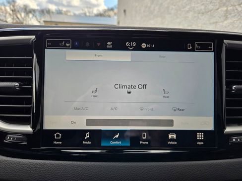 Used 2026 Chrysler Pacifica Select FWD image 25