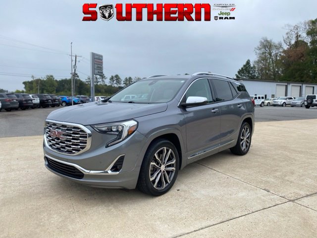 Used 2018 GMC Terrain Denali w/ Advanced Safety Package FWD image 1