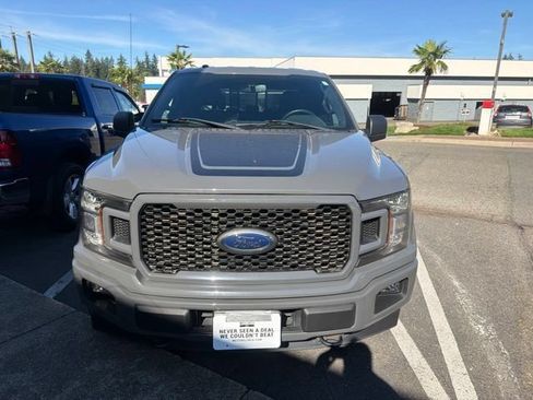 Used 2018 Ford F150 XLT w/ Equipment Group 302A Luxury AWD/4WD image 7