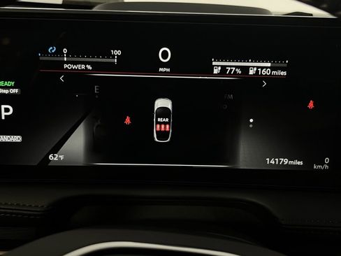 Used 2023 Nissan Ariya AWD image 15