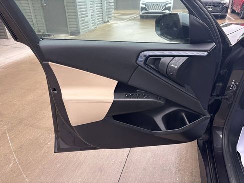 Used 2025 BMW X3 xDrive30i image 10