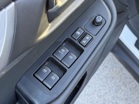 Used 2018 Subaru Outback 2.5i image 21