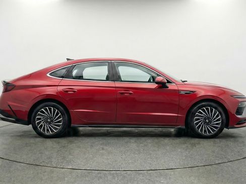 Used 2025 Hyundai Sonata SEL image 11