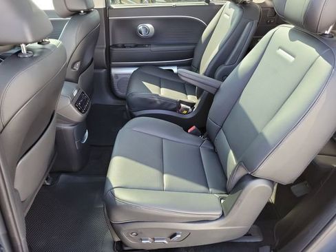 New 2026 Hyundai Ioniq 9 Limited image 21