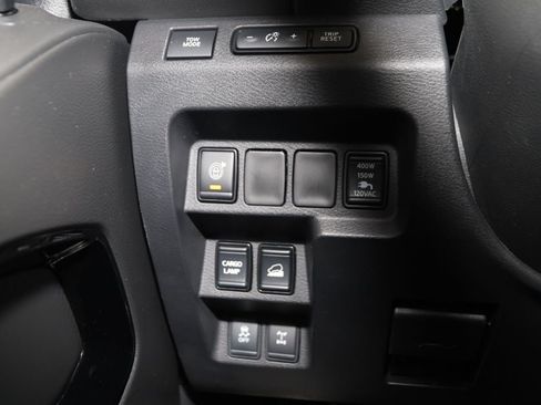 Used 2022 Nissan Frontier PRO-4X w/ Pro-4X Premium Package AWD/4WD image 31