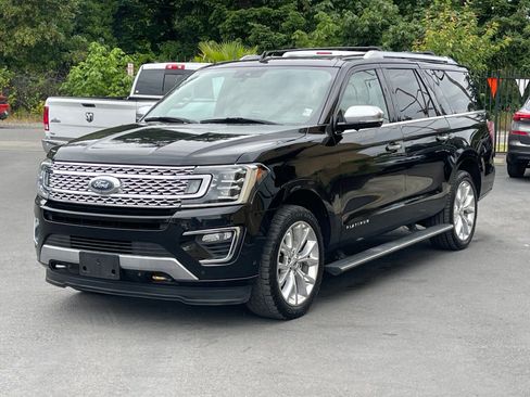 Used 2018 Ford Expedition Max Platinum AWD/4WD image 3