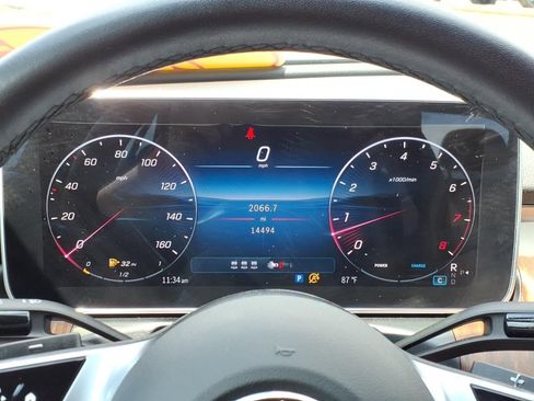 Certified 2025 Mercedes-Benz C 300 4MATIC Sedan image 23