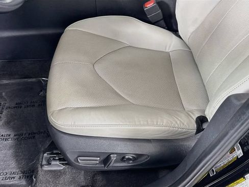 Certified 2024 Toyota Grand Highlander AWD Hybrid image 20