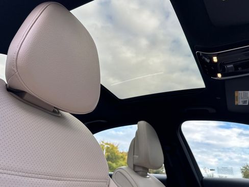 Certified 2022 Mercedes-Benz C 300 Sedan image 16