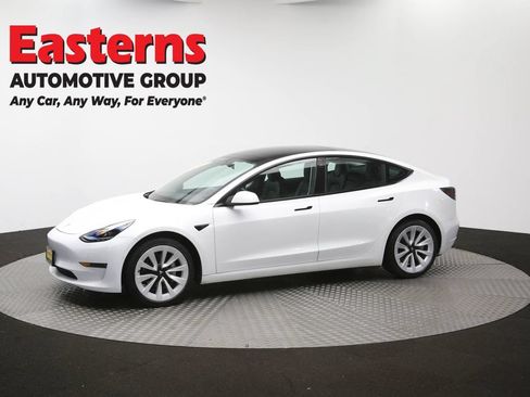 Used 2022 Tesla Model 3 Long Range AWD/4WD image 54